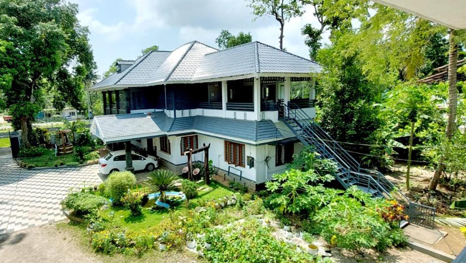 Brothers Homestay Alappuzha Exterior foto