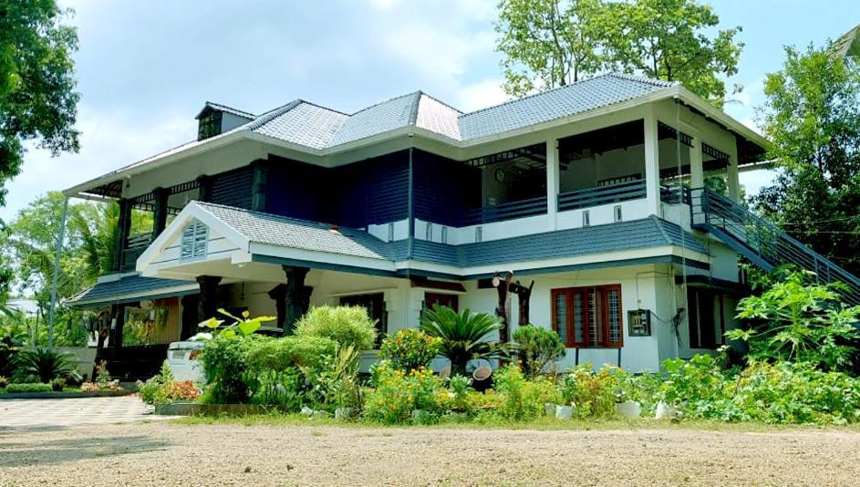 Brothers Homestay Alappuzha Exterior foto